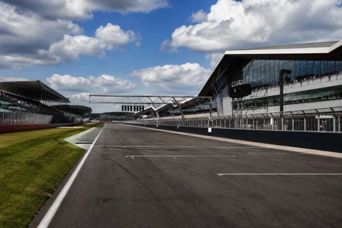 Storbritanniens GP 2026 startordning