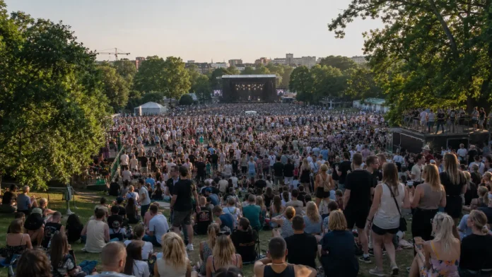 Blood Orange Way Out West 2026