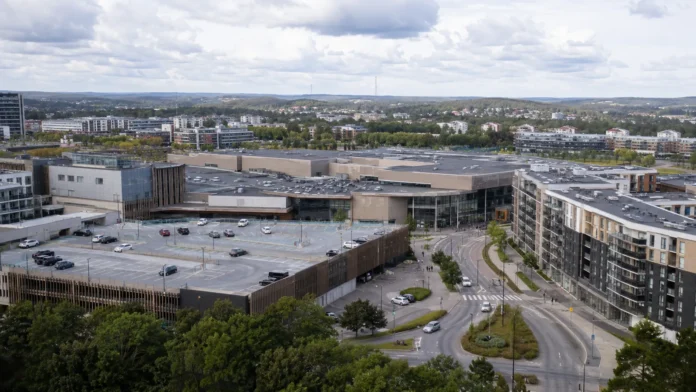 Citycon säljer köpcentrum