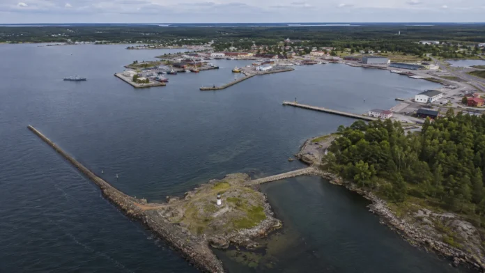 Macron Sverige 31 augusti 2026
