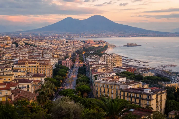 Napoli Como på tv