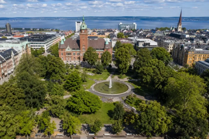 skarpt föremål Rådhusparken Jönköping