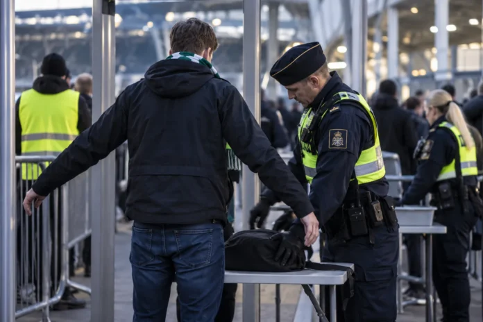 kroppsvisitation vid fotboll